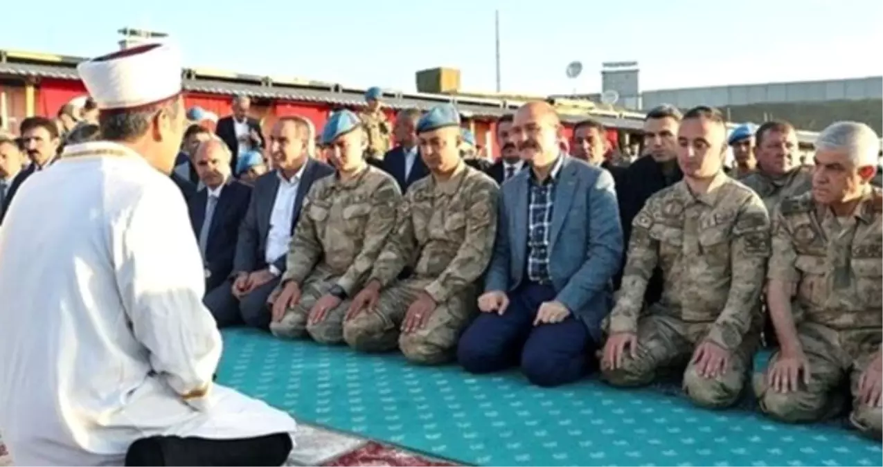 Bakan Süleyman Soylu, sosyal medyada gündem olan namaz videosuna açıklık getirdi!