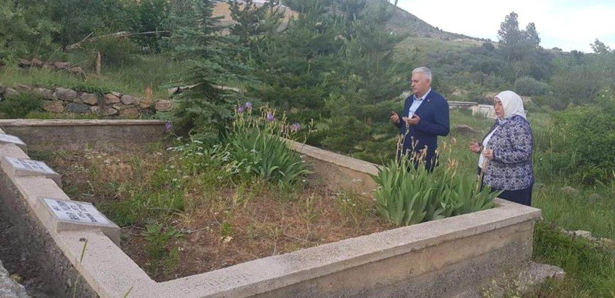 Binali Yıldırım memleketi Erzincan\'da