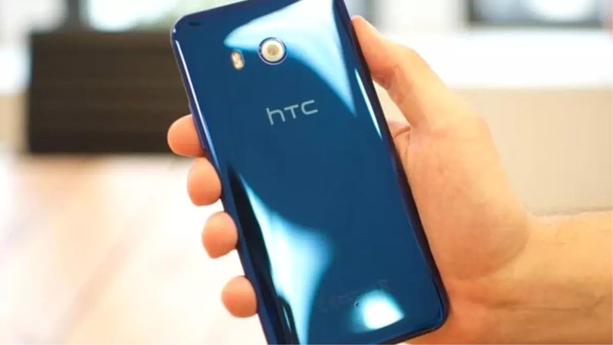 HTC, Kullanıcılardan Gelen Şikayetler Üzerine U11\'in Android 9 Dağıtımını Durdurdu