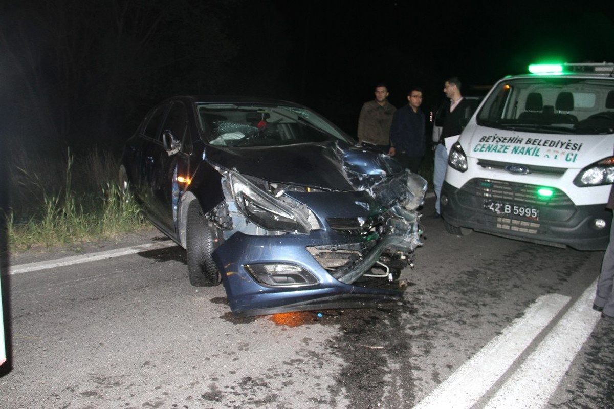 Konya\'da zincirleme trafik kazası: 1 ölü, 1 yaralı