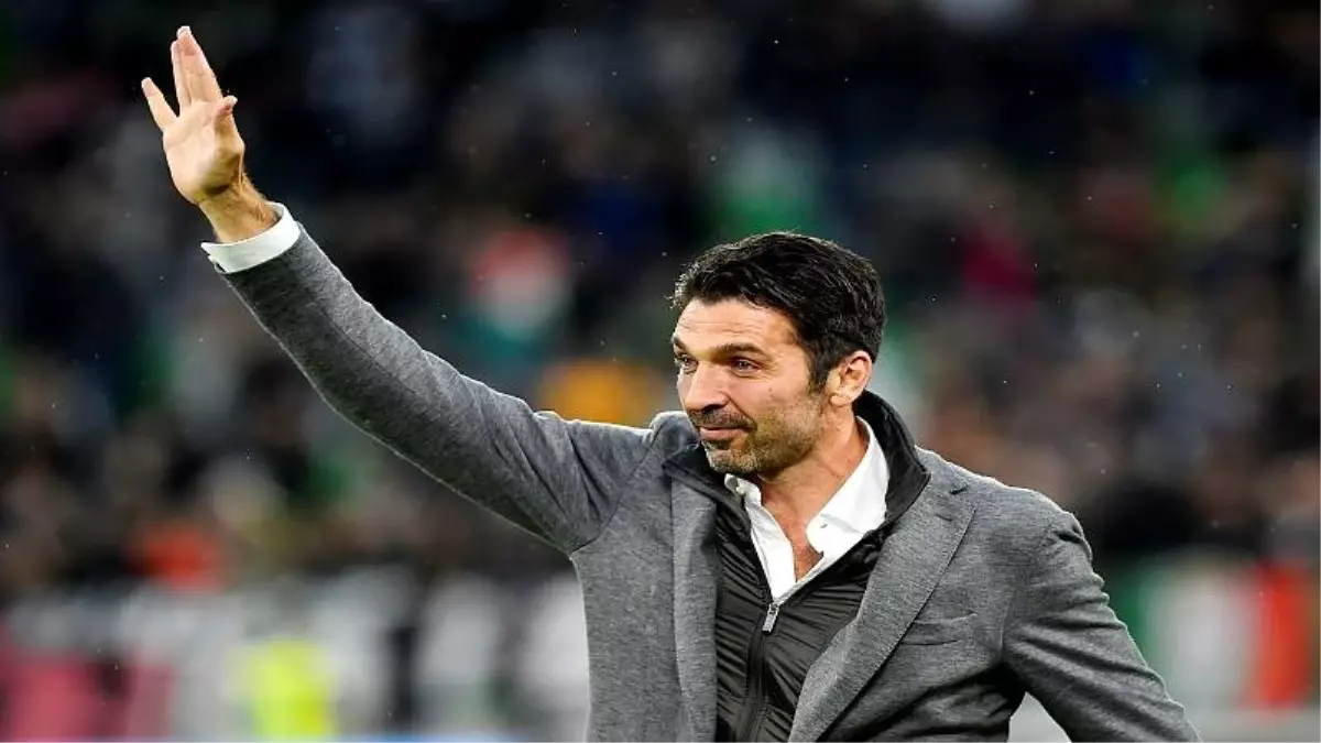 Paris\'ten bir efsane geçti: Buffon, PSG\'den ayrılıyor