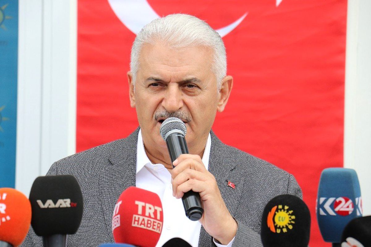 Binali Yıldırım Diyarbakır\'da