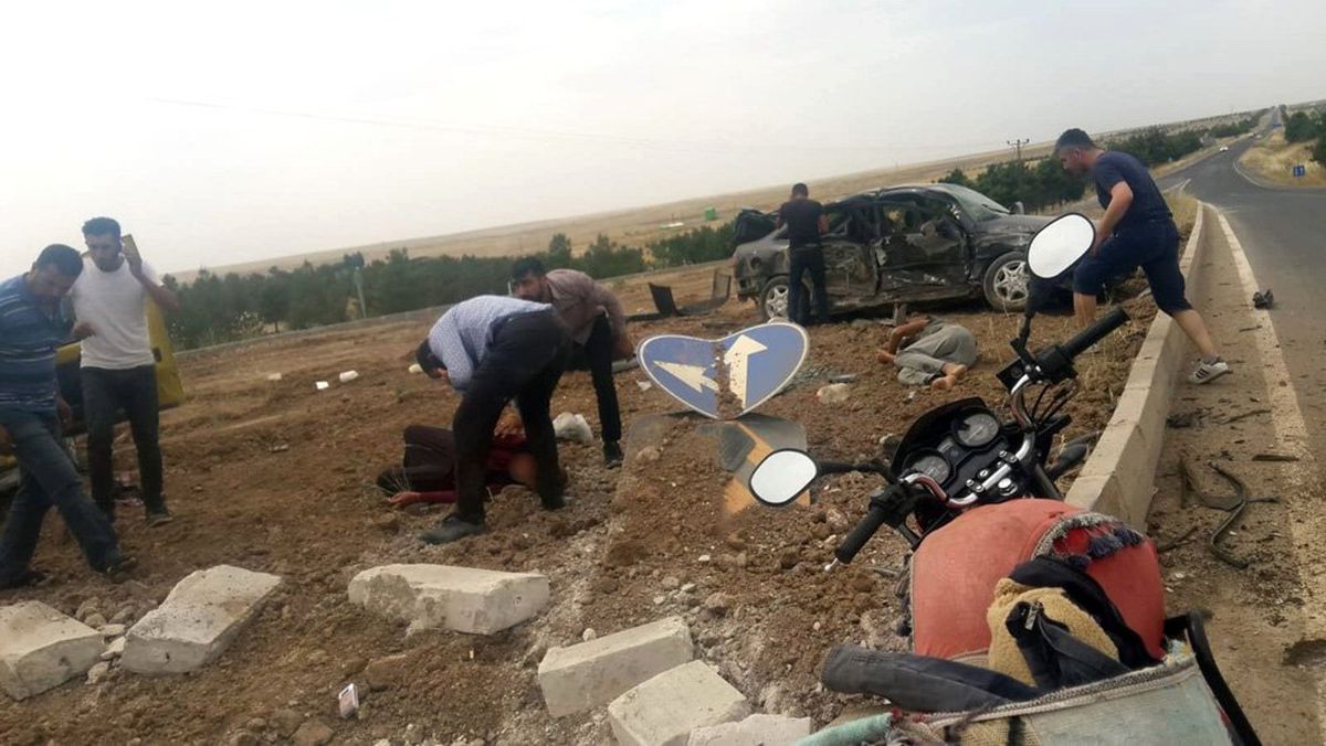 Ceylanpınar\'da trafik kazası: 1 ölü, 7 yaralı