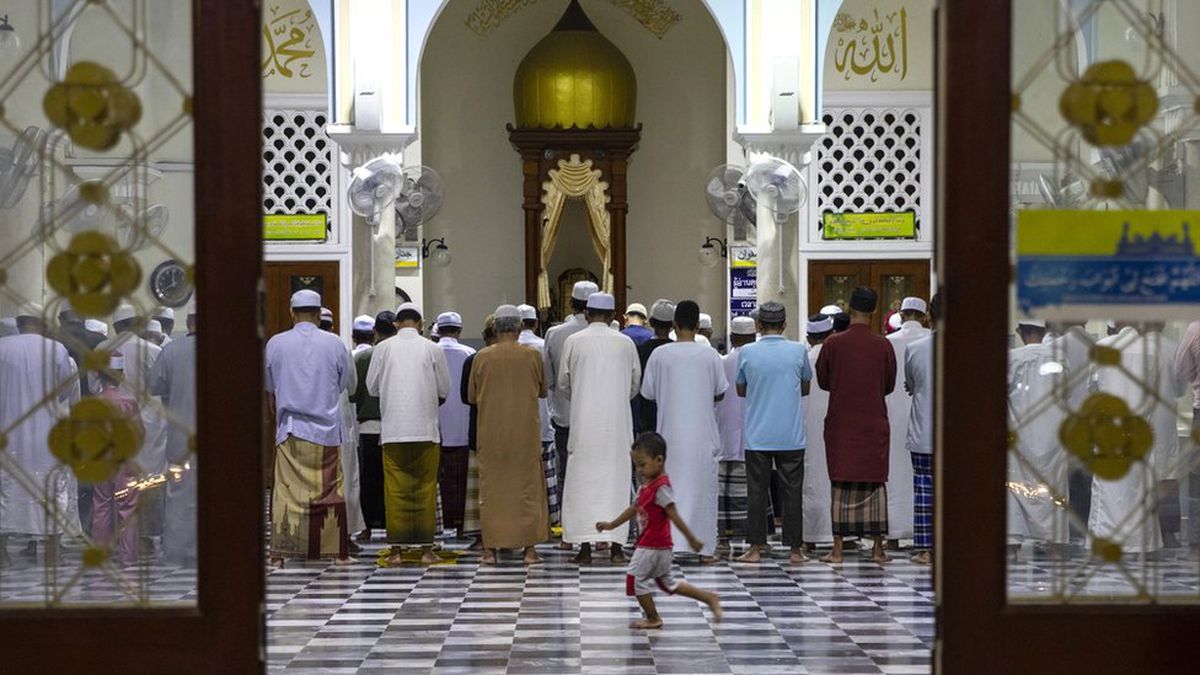 Fotoğraflarla: Dünyadan Ramazan Bayramı kutlamaları