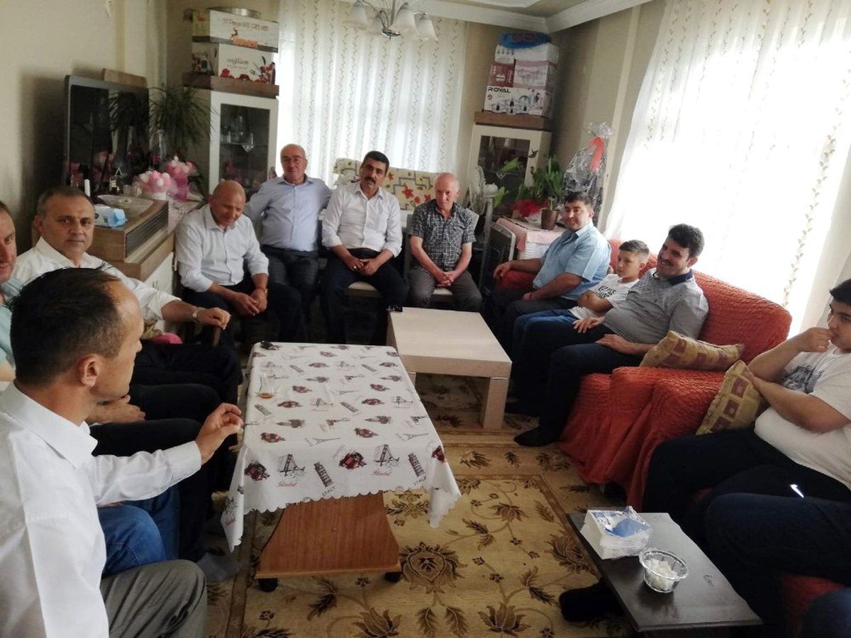 İstanbul\'da yaşayan gurbetçilerden Yıldırım\'a destek istedi