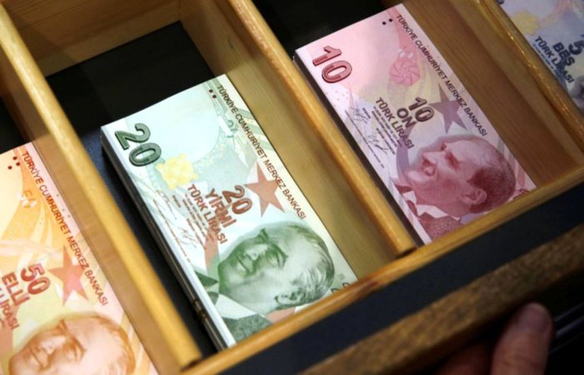 Kişi başı tasarruf 15 bin liraya dayandı