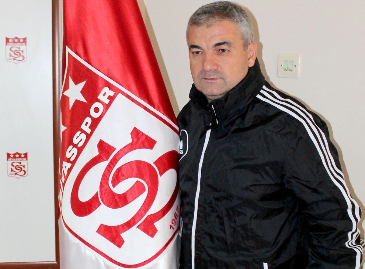Rıza Çalımbay, yarın Sivasspor\'a imzayı atacak