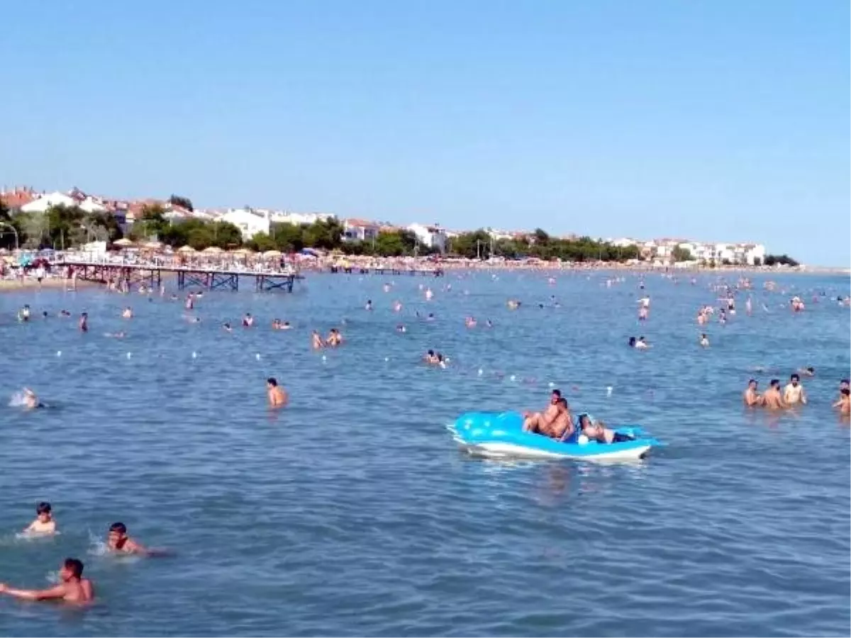 Şarköy\'ün nüfusu, bayramda 300 bini aştı