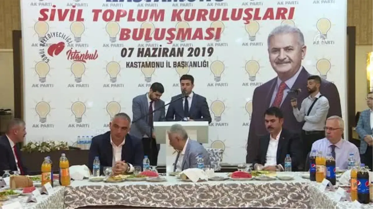 Binali Yıldırım: "İstanbul Türkiye demektir, Türkiye İstanbul demektir"