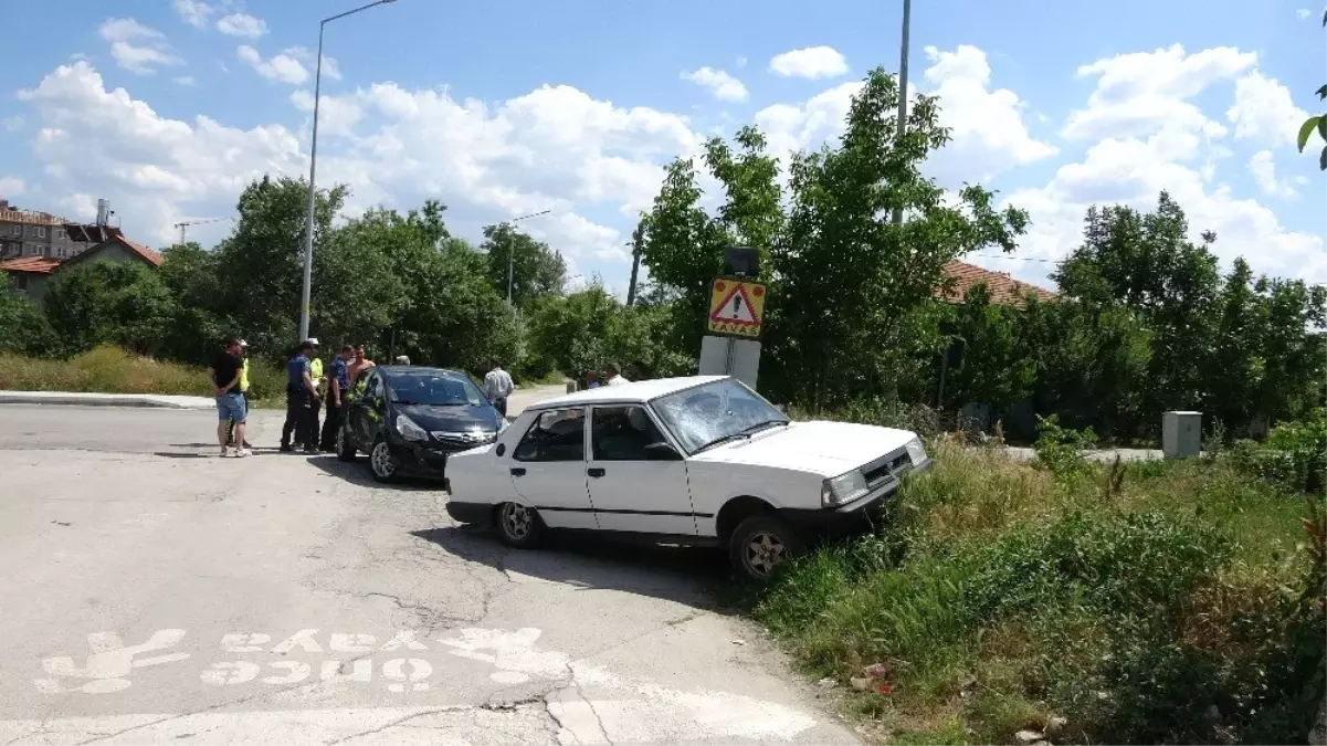 Isparta\'da trafik kazası: 1 yaralı