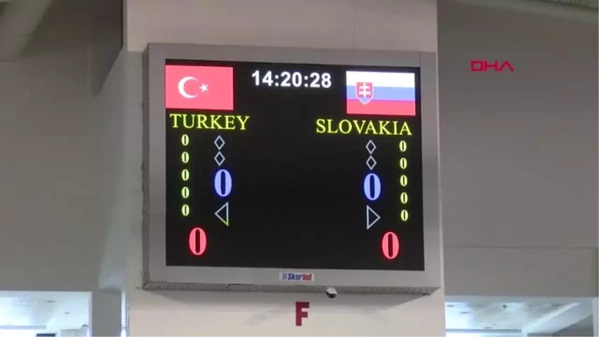 SPOR A Milli Erkek Voleybol Takımı, Slovakya hazırlıklarını tamamladı