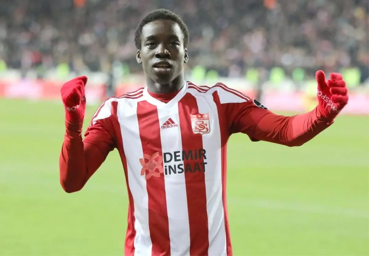 Diabate, Leicester City\'e döndü