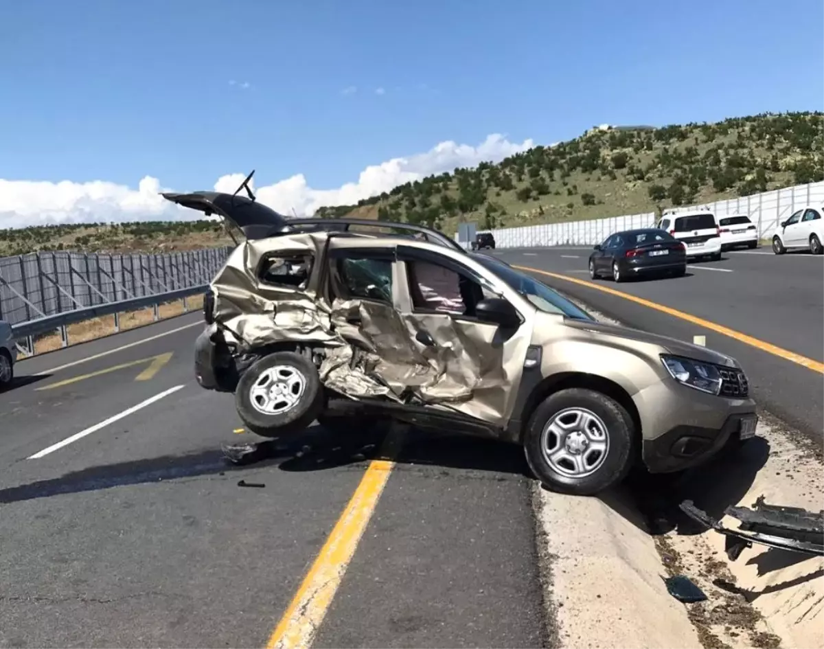 Elazığ-Bingöl yolunda kaza: 7 yaralı