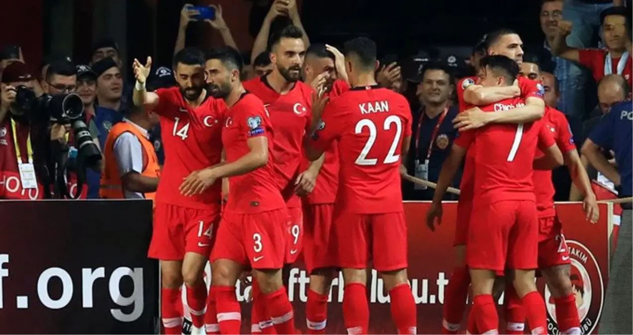 Fransa\'yı deviren Türkiye, liderlğe yükseldi! İşte puan durumu