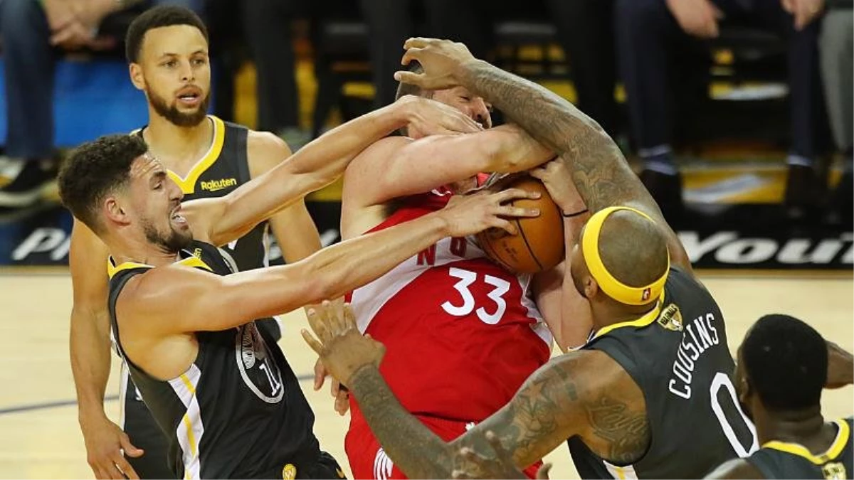NBA Finalleri: Golden State Warriors\'u mağlup eden Toronto Raptors ilk şampiyonluğuna çok yakın