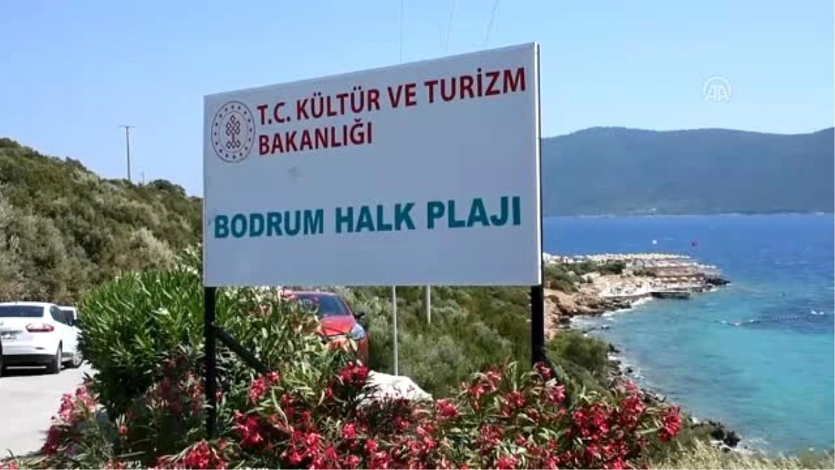 Bodrum Halk Plajı tatilcilerin hizmetinde