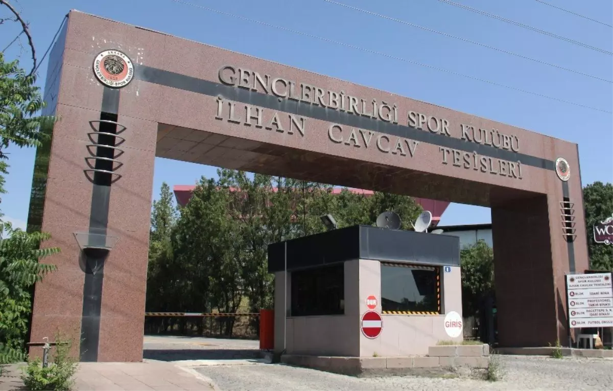 Gençlerbirliği\'inde başkanlık seçimi ertelendi