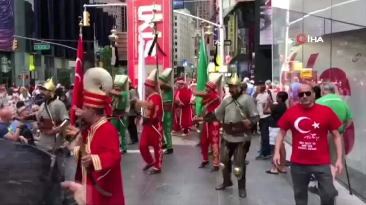 New York\'un kalbinde mehter sesleri