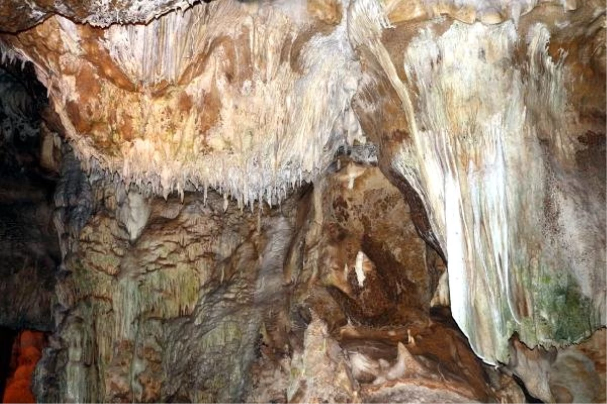 Ballıca Mağarası\'nı bayramda 14 bin 565 kişi ziyaret etti