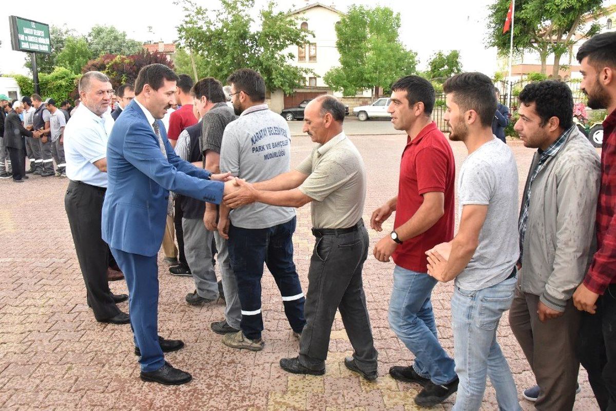 Başkan Kılca, personelle bayramlaştı