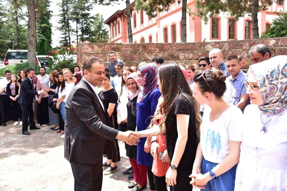 Bilecik Belediye Başkanı Semih Şahin çalışanlarla bayramlaştı