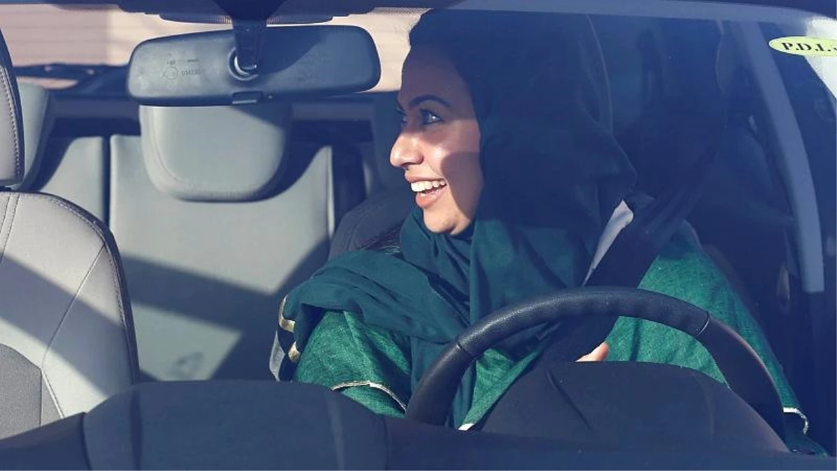 Çeçenistan\'da sadece kadınlara hizmet eden taksiler hizmete girdi