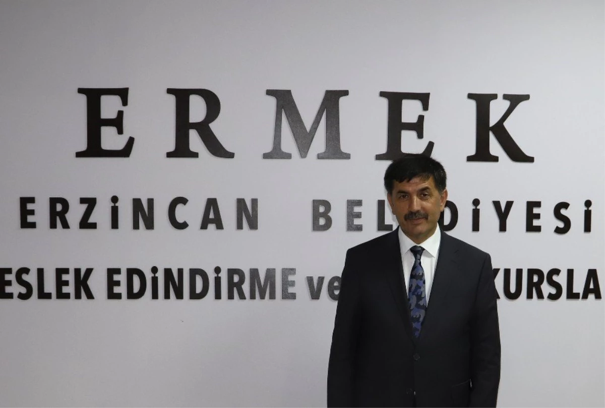 Erzincan Belediye Başkanı Aksun: "ERMEK kursları devam edecek"