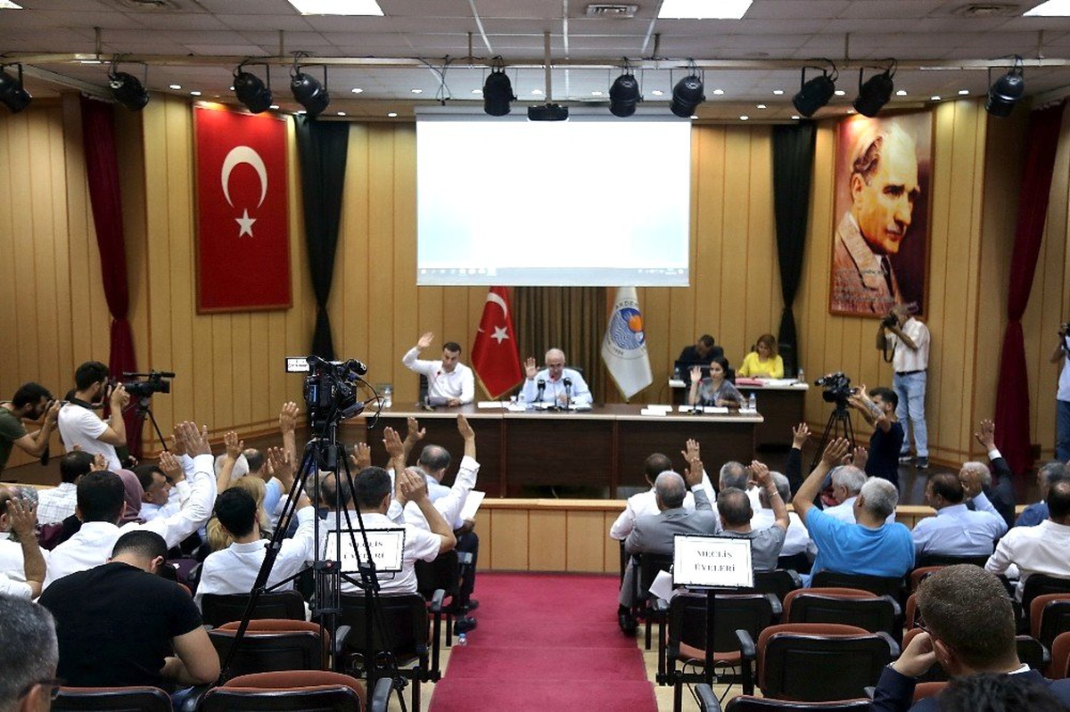 Gültak, 15 milyon liralık borçlanma yetkisi istedi