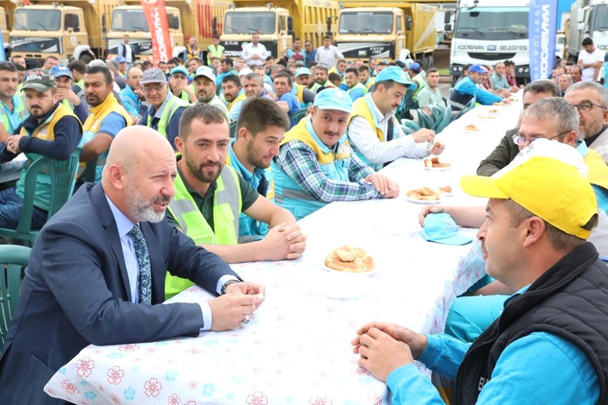 Kocasinan Belediyesi\'nde Coşkulu Bayramlaşma