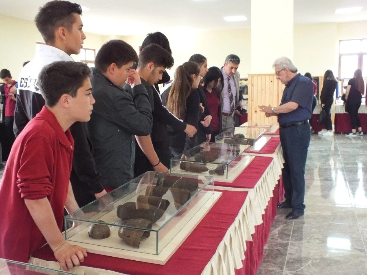 Pazaryeri\'nde Çanakkale Savaşları Gezici Müze Sergisi açıldı