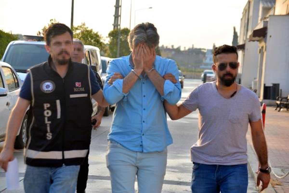 Adana\'da FETÖ\'nün eğitim kurumlarına operasyon: 56 gözaltı kararı