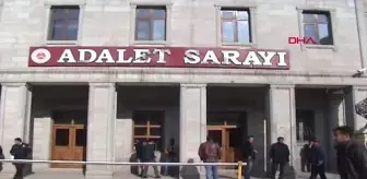 AĞRI MELEK'İ, 'EVİ KÖTÜ KOKU SARMASIN' DİYE TUVALETTE YATIRMIŞLAR - ARŞİV