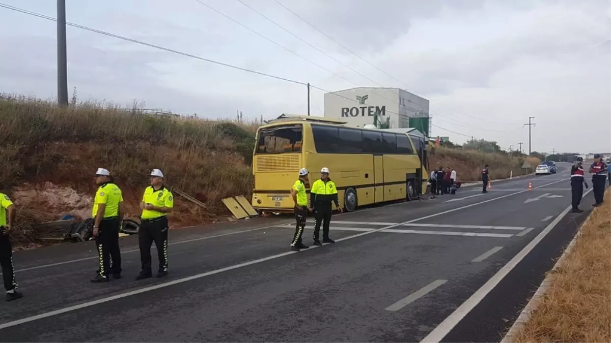 Bandırma\'da feci otobüs kazası: 4 ölü, 42 yaralı