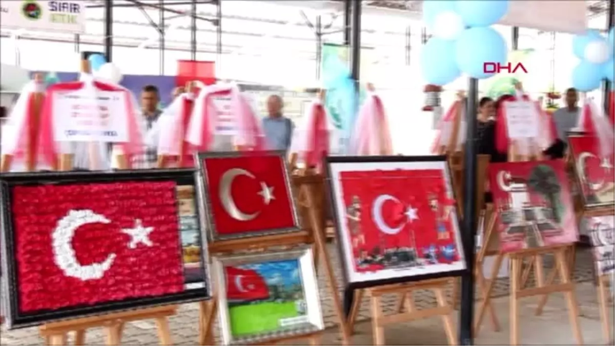 BURDUR Anaokulu öğrencileri atık malzemelerden kıyafet yaptı