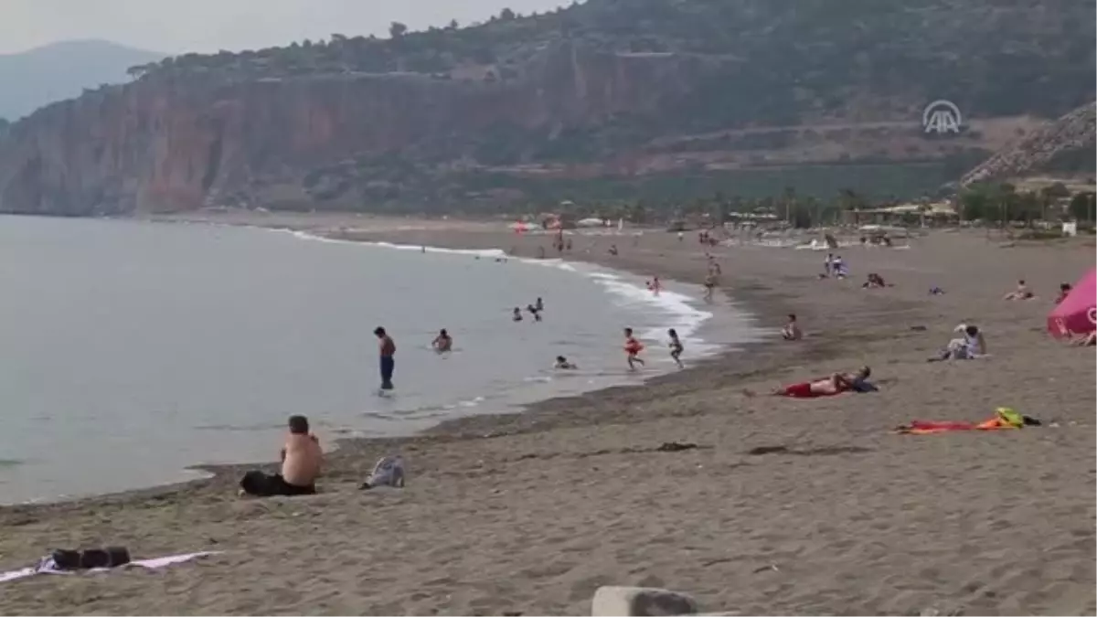 Gazipaşa\'da Suriyelilerin plaja alınmaması kararına veto - Gazipaşa Belediye Başkanı Yılmaz