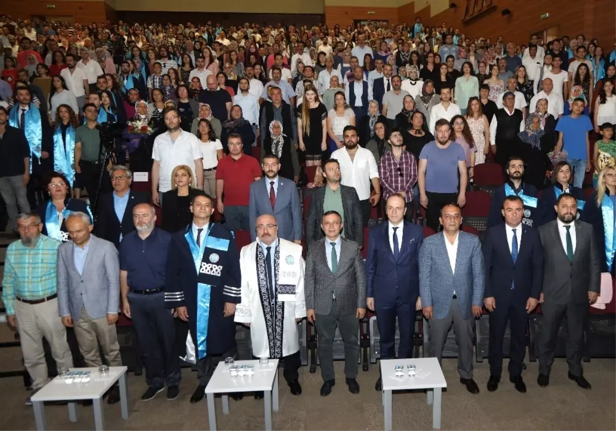 Kayseri Üniversitesi İlk Mezunlarını Verdi