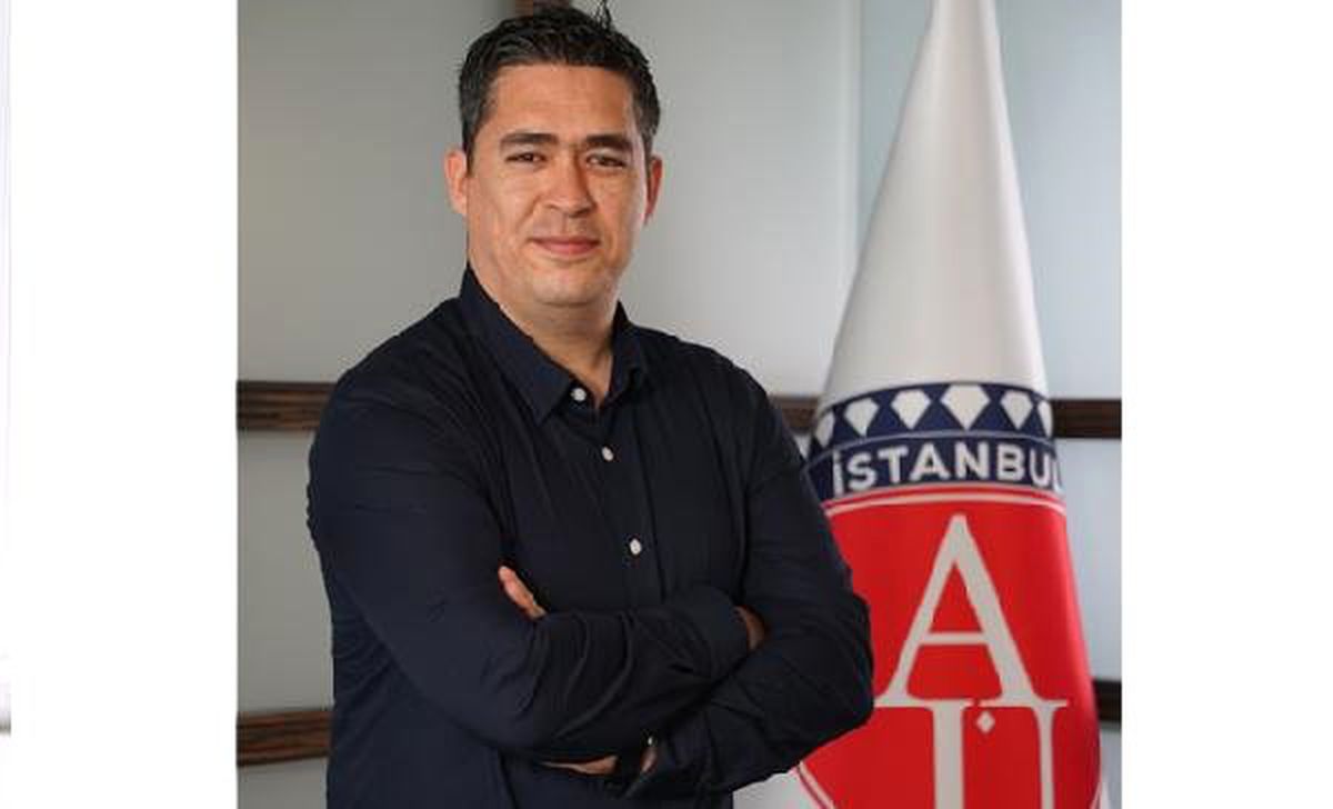 YKS öncesinde çözülen denemelerde saat tutmak önem taşıyor