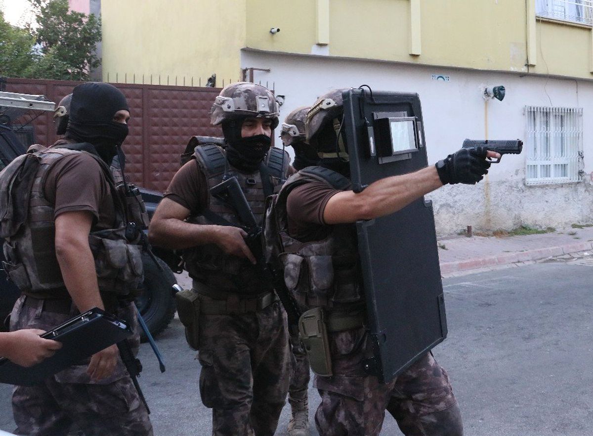 Adana merkezli 3 ilde şafak vakti DEAŞ operasyonu