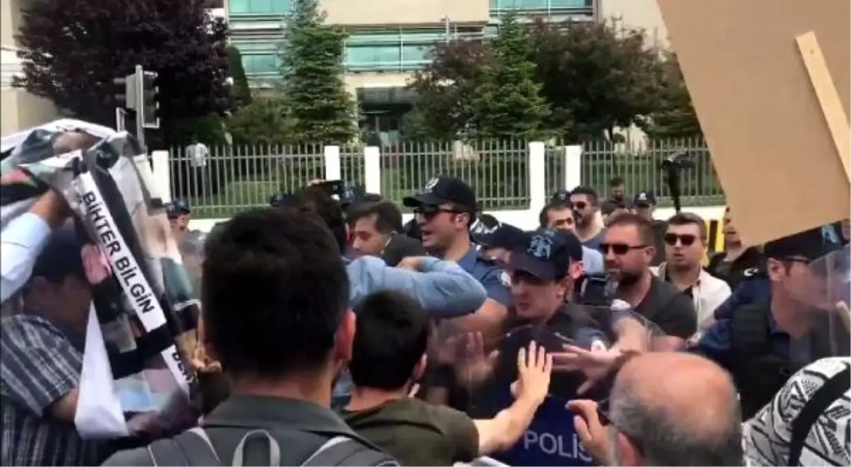 Anayasa Mahkemesi önündeki açıklamaya polis müdahalesi