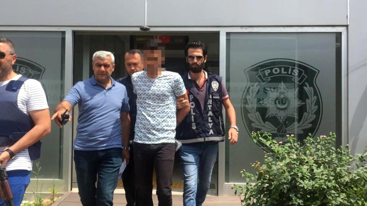 Antalya\'da 2 kişiyi yaralayan şüpheli yakalandı