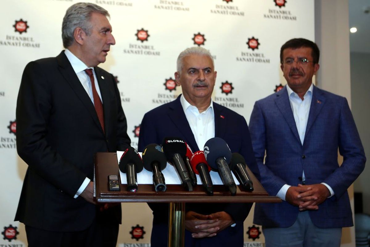 Binali Yıldırım, Sanayi Odası yönetimi ile toplantında bir araya geldi