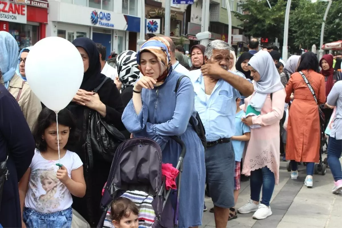 Çevre Haftası etkinliklerinde çocuklar hem eğlendi hem öğrendi