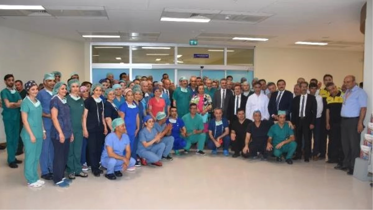 Malatya\'da, 5 hastaya eş zamanlı karaciğer nakli operasyonu başarıyla tamamlandı (3)
