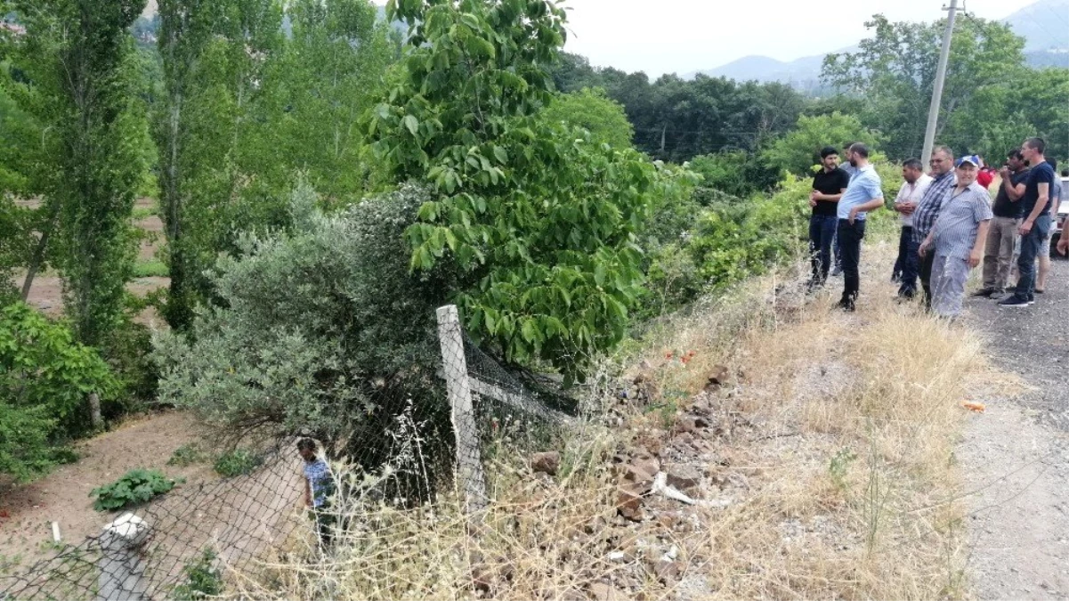 Sındırgı\'da trafik kazası 3 yaralı