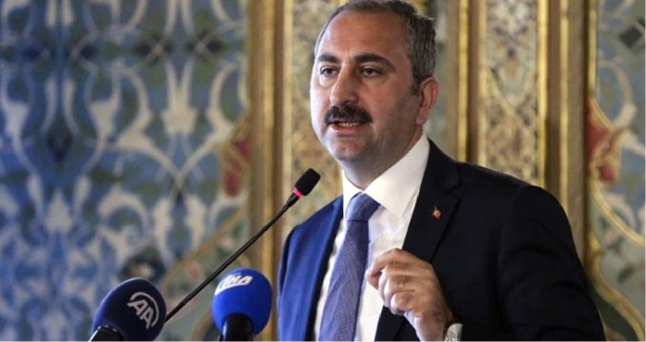 Adalet Bakanı Gül\'den FETÖ elebaşının iadesi hakkında yeni açıklama