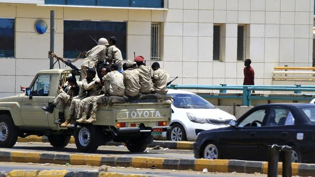 Sudan\'da asker ve muhalefetten müzakere adımları: Geçiş konseyi kurulacak