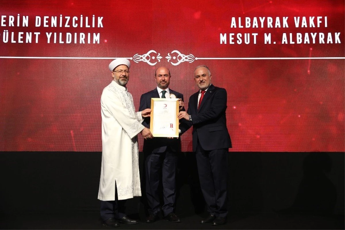 Türk Kızılay\'ından Selçuklu Belediyesine altın madalya