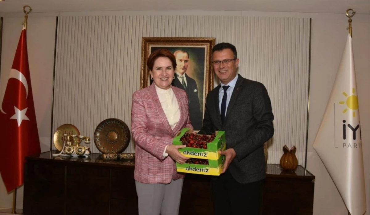 Başkan Öküzcüoğlu Akşener\'i 5 Eylül kutlamalarına davet etti