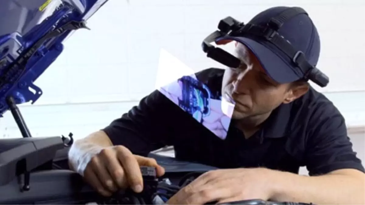 BMW Tamircileri, Akıllı Gözlüklerini Alet Çantasına Koymak Zorundalar: İşte Sebebi