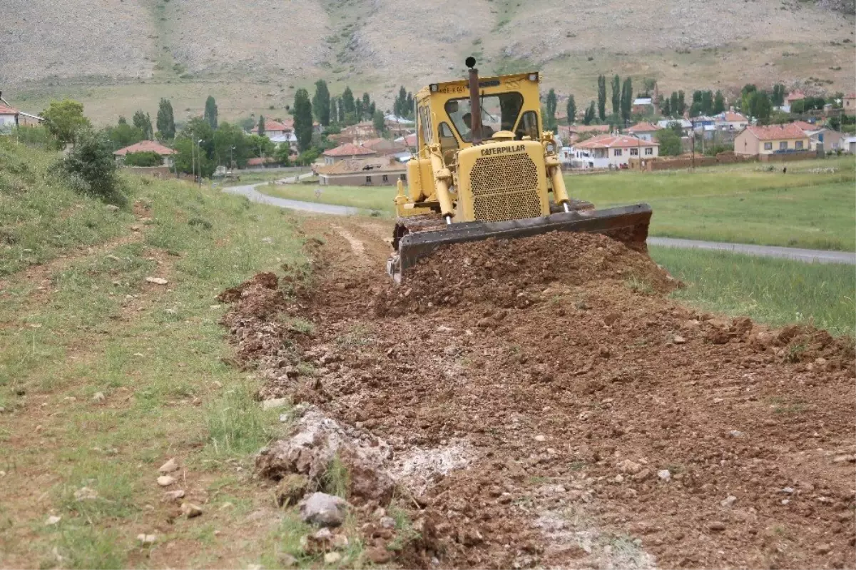 Develi Belediyesi\'nin kırsal mahallelerdeki çalışmaları sürüyor